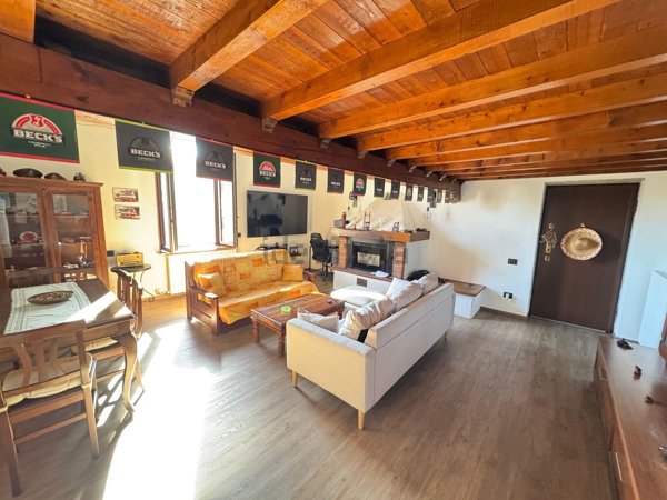 appartamento in vendita a Robecco sul Naviglio in zona Castellazzo de' Barzi