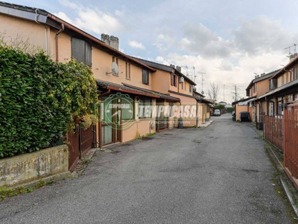 casa indipendente in vendita a Rodano