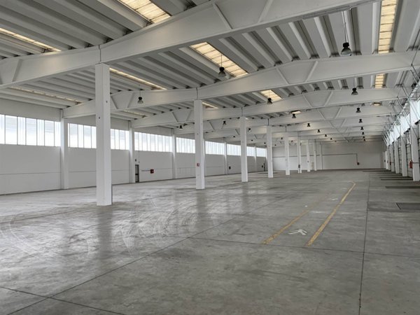 ufficio in vendita a Rodano