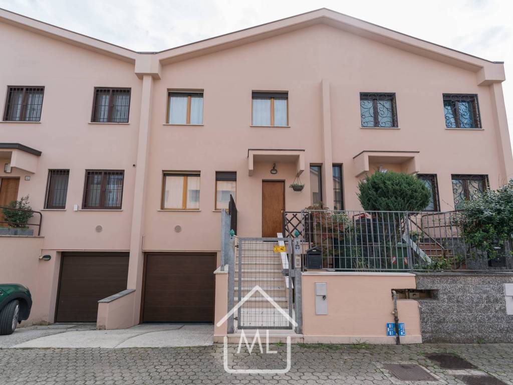 casa indipendente in vendita a Rodano