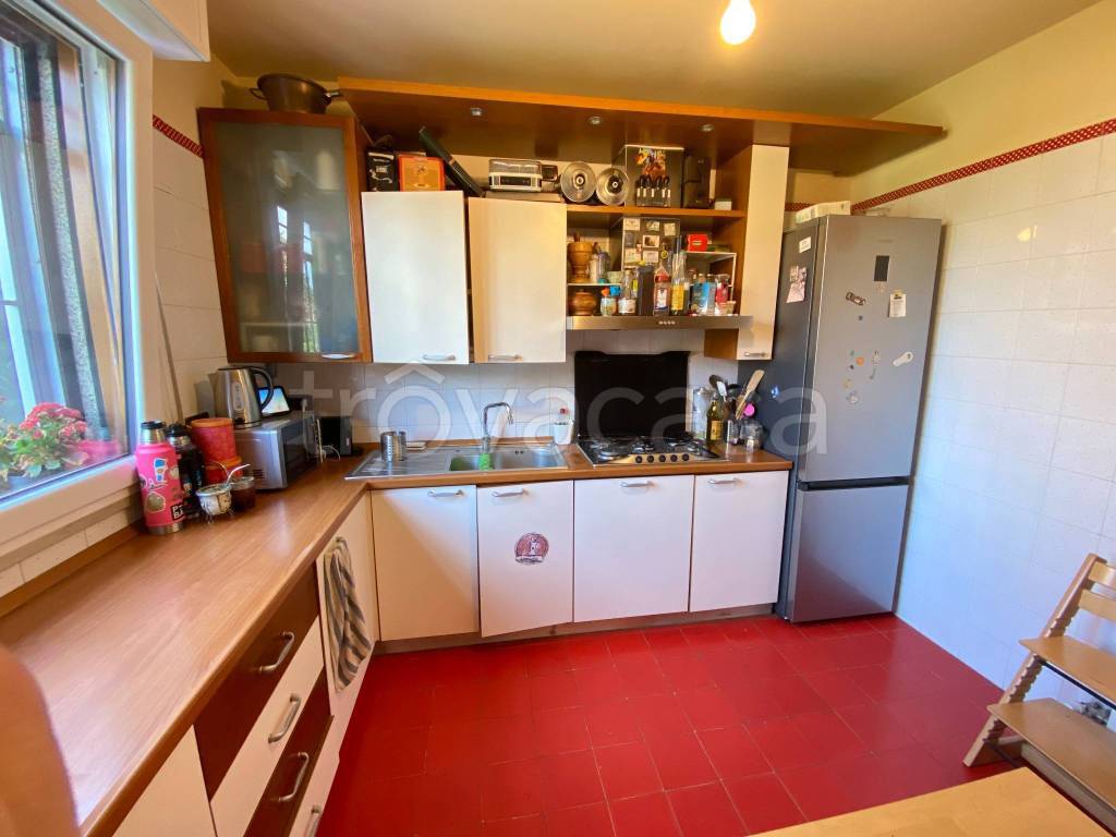 casa indipendente in vendita a Rodano