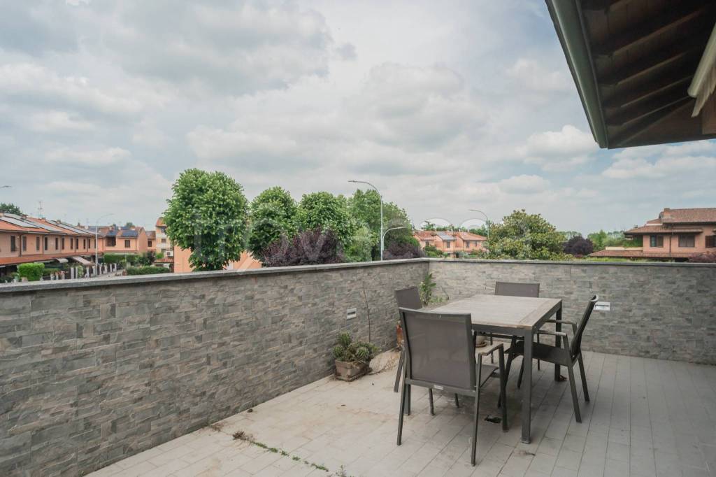 appartamento in vendita a Rodano