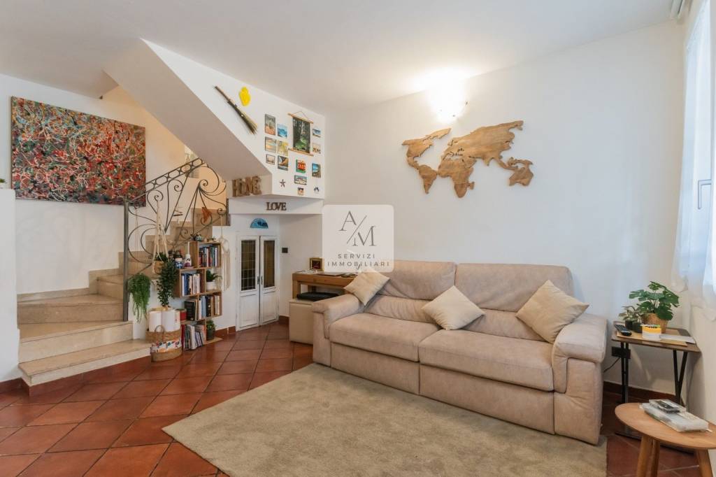 casa indipendente in vendita a Rodano