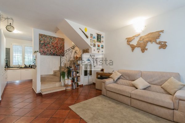 appartamento in vendita a Rodano