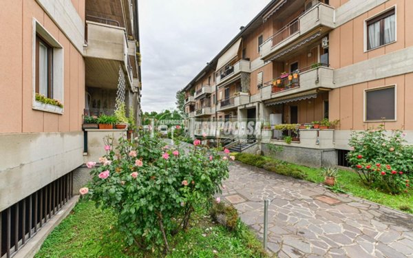 appartamento in vendita a Rodano