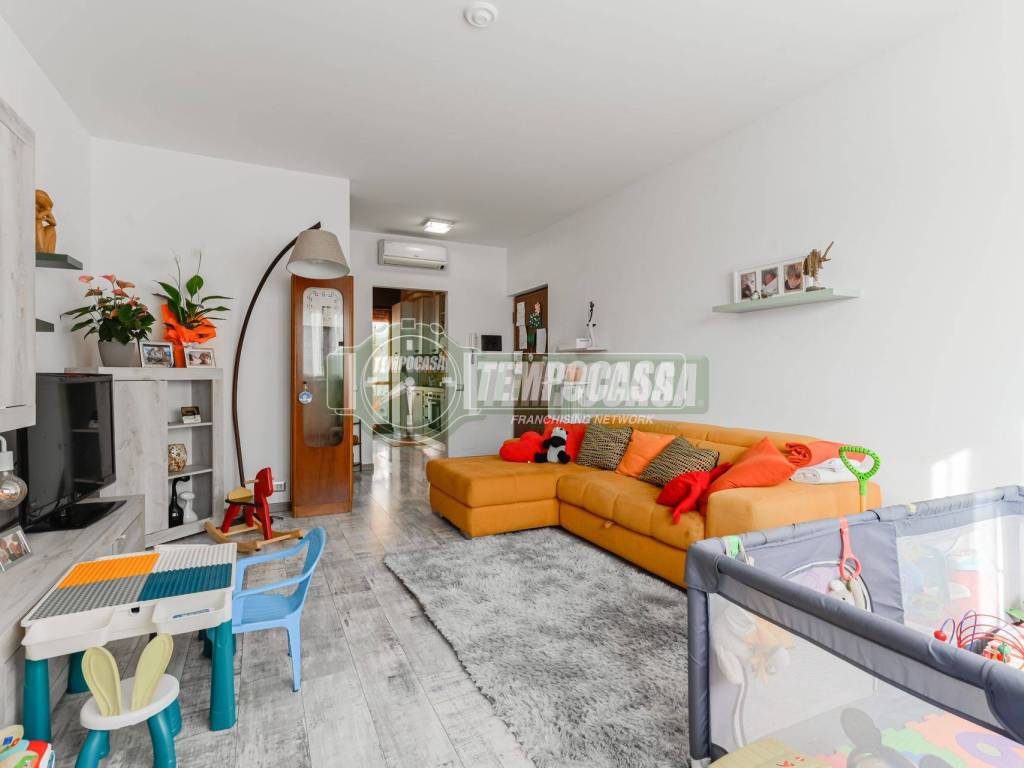 appartamento in vendita a Rodano