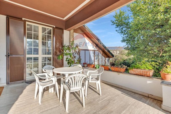 casa indipendente in vendita a Rodano