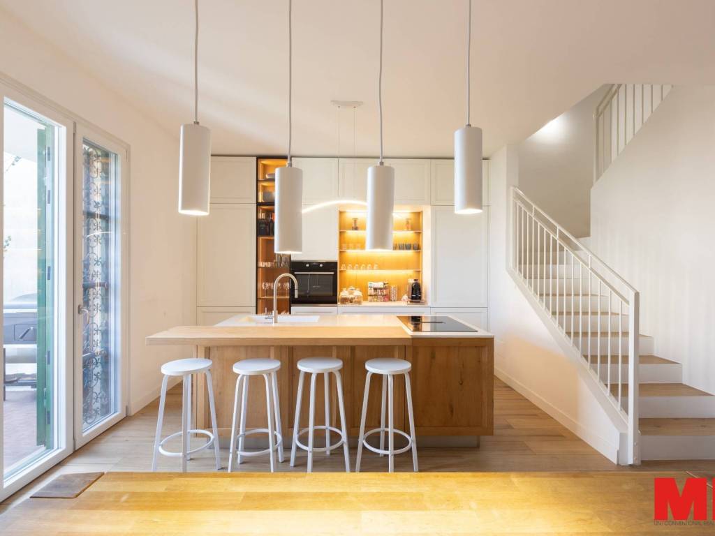 casa indipendente in vendita a Rodano