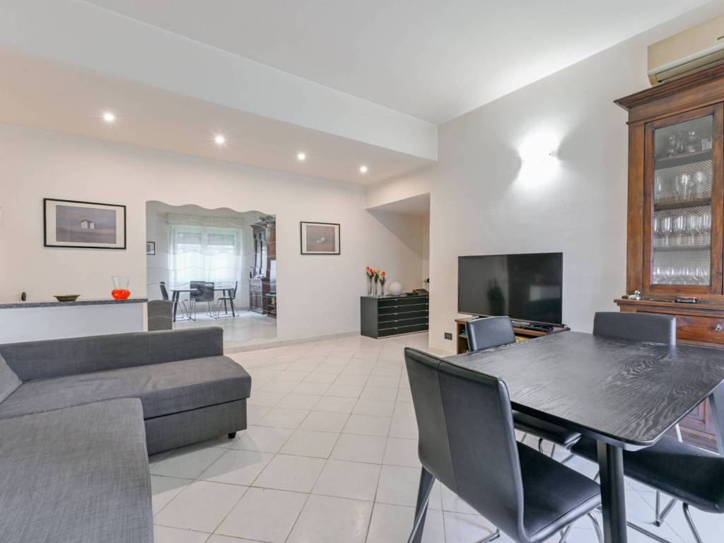 appartamento in vendita a Rodano