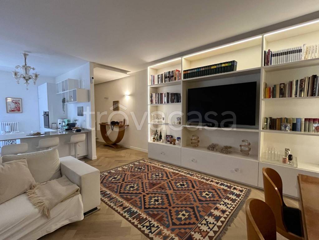 appartamento in vendita a Rodano