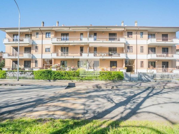 appartamento in vendita a Rodano