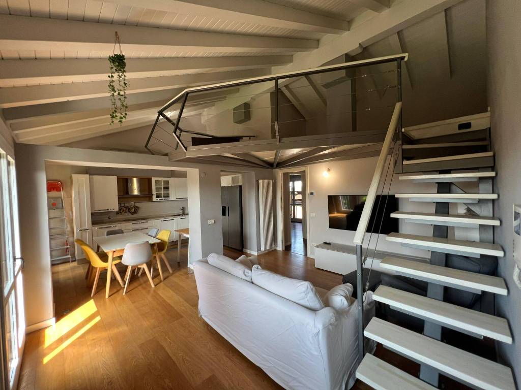 appartamento in vendita a Rodano