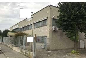 locale commerciale in vendita a Rodano