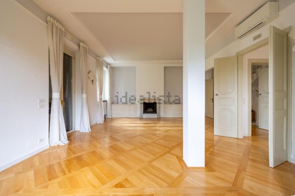 casa indipendente in vendita a Rodano