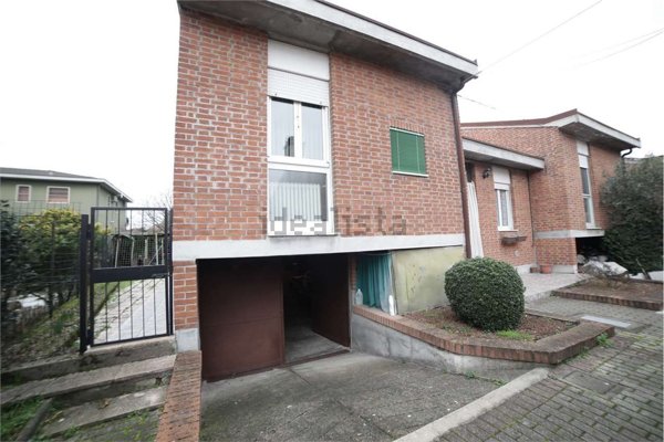 appartamento in vendita a Rosate