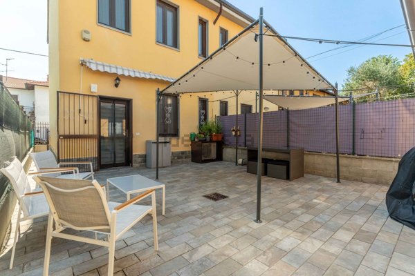 appartamento in vendita a Rosate