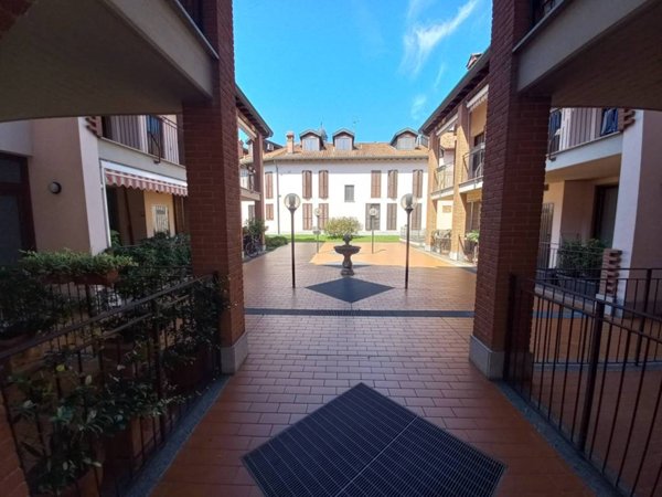 appartamento in vendita a Rosate