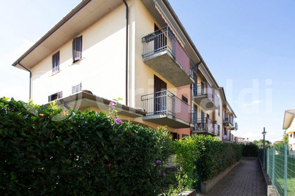 appartamento in vendita a Rosate
