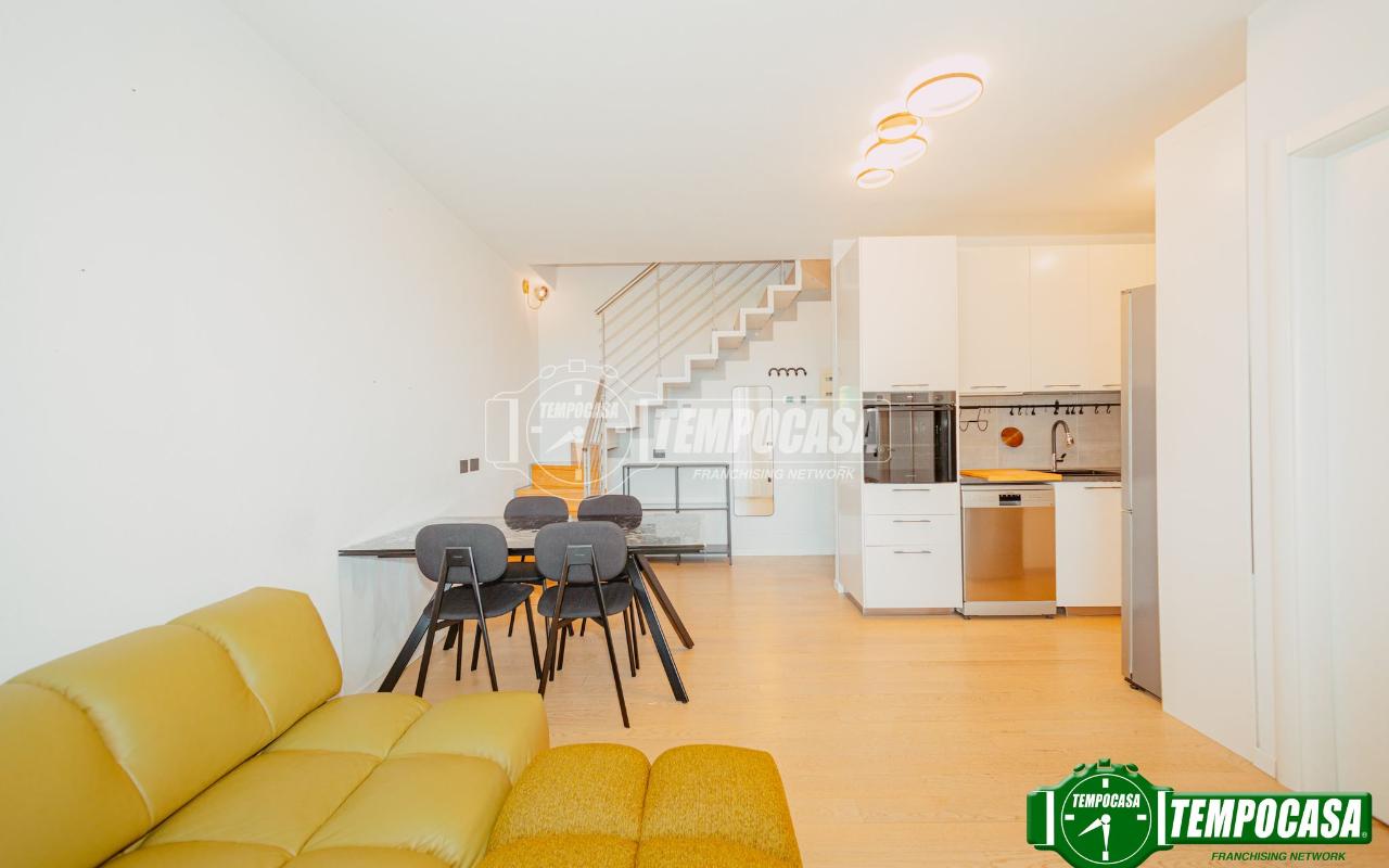 appartamento in vendita a Rosate