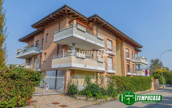 appartamento in vendita a Rosate