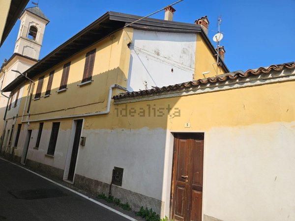 appartamento in vendita a Rosate