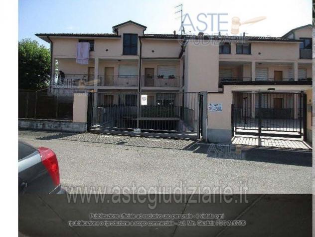 terreno edificabile in vendita a Rosate