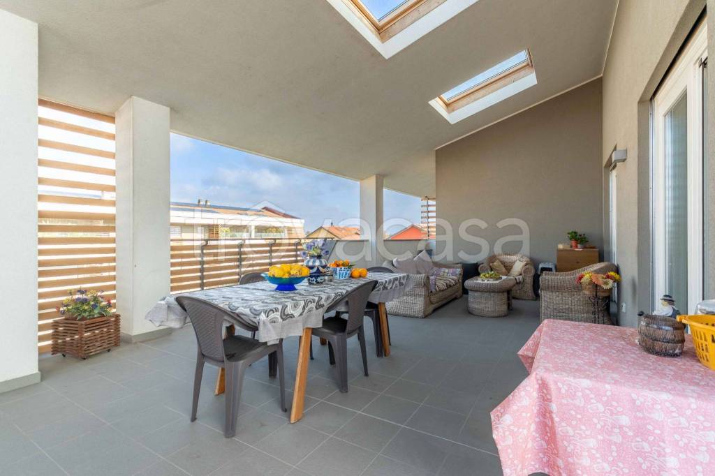 appartamento in vendita a Rosate