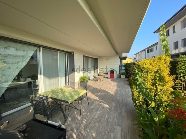 appartamento in vendita a Rosate