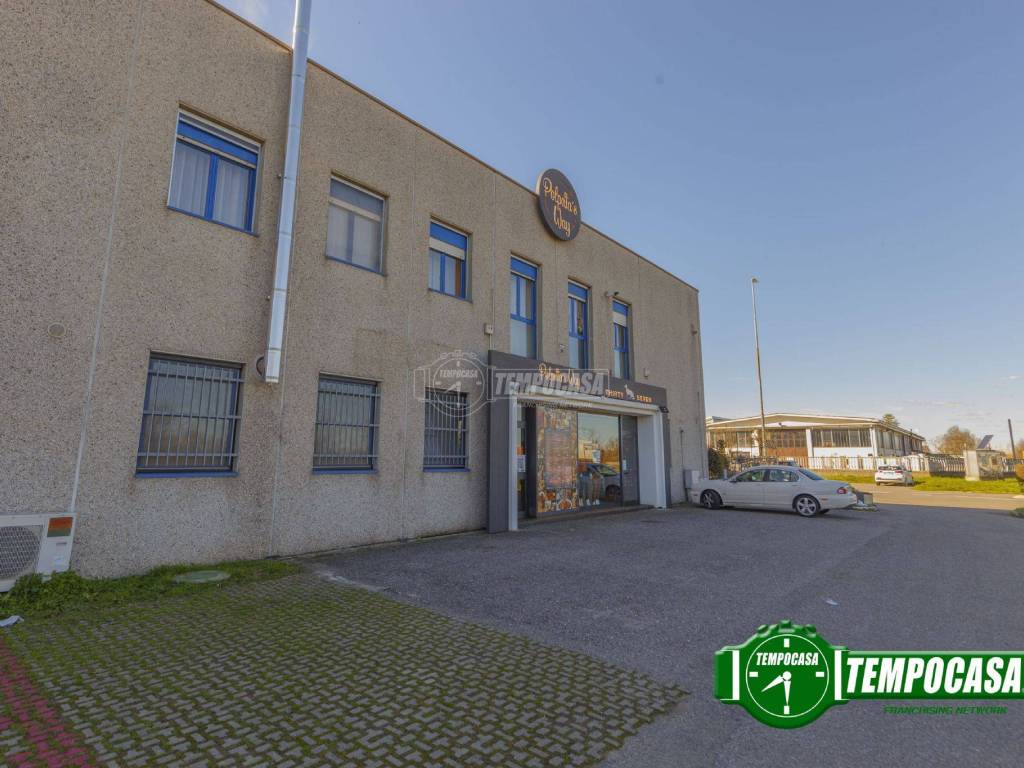 appartamento in vendita a Rosate