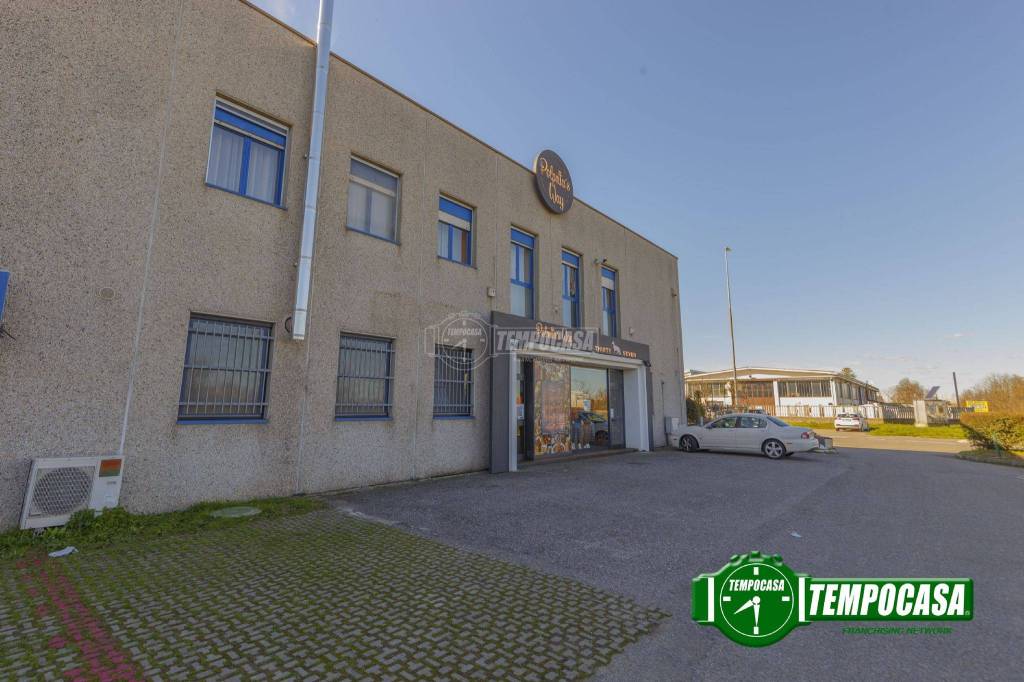 appartamento in vendita a Rosate