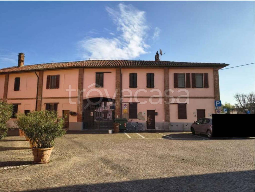 casa indipendente in vendita a Rosate