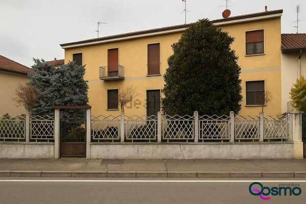 appartamento in vendita a Rosate