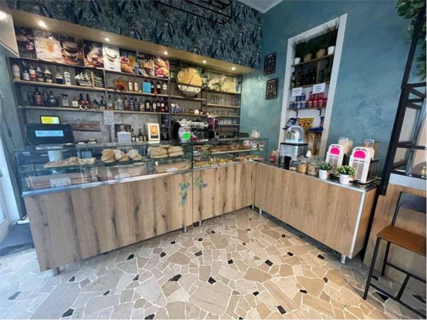 negozio in vendita a Rosate