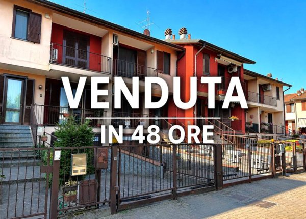casa indipendente in vendita a Rosate