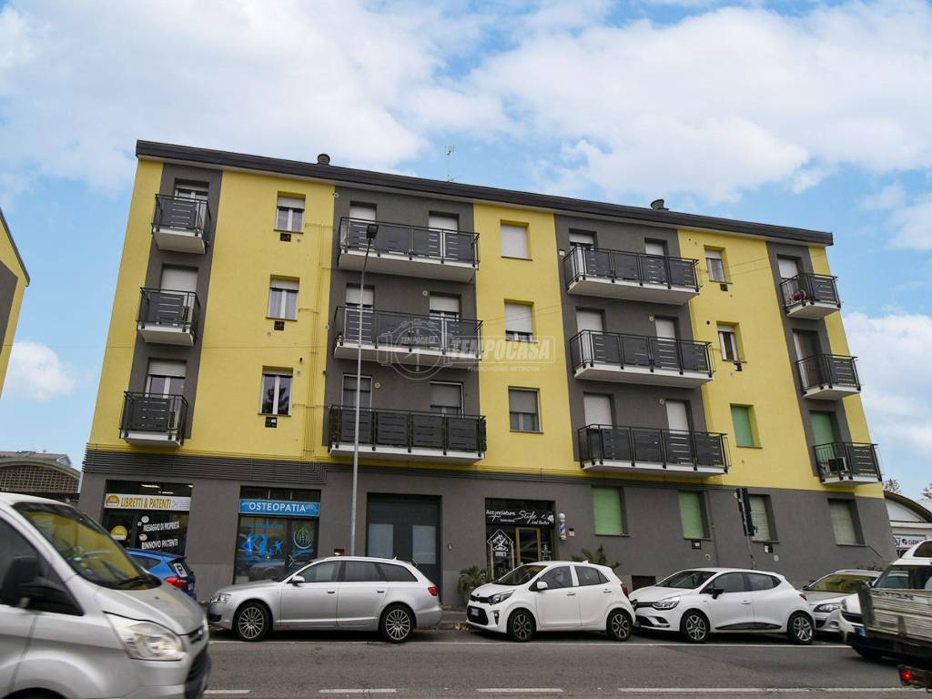 appartamento in vendita a Rozzano