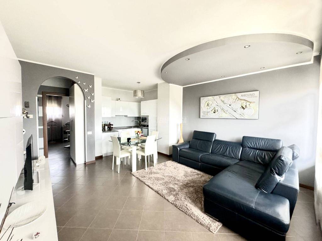 appartamento in vendita a Rozzano