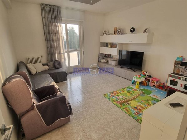 appartamento in vendita a Rozzano in zona Valleambrosia