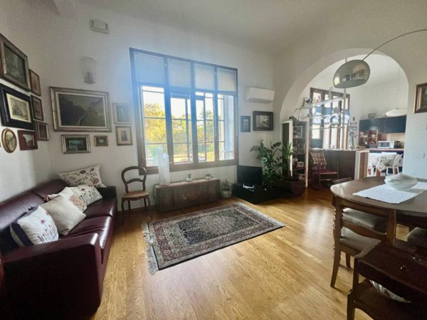 appartamento in vendita a Rozzano in zona Cassino Scanasio