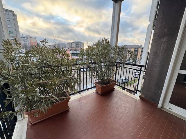 appartamento in vendita a Rozzano