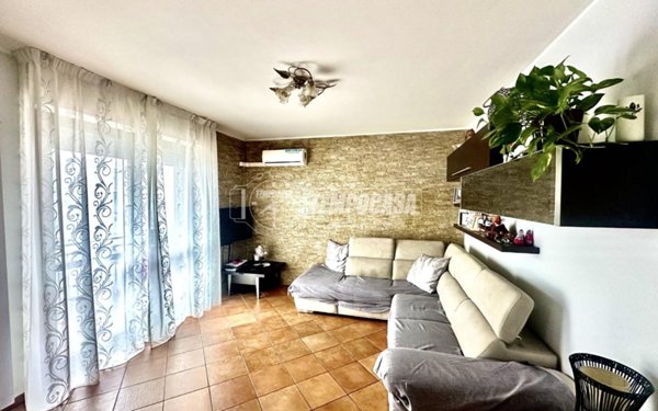 appartamento in vendita a Rozzano