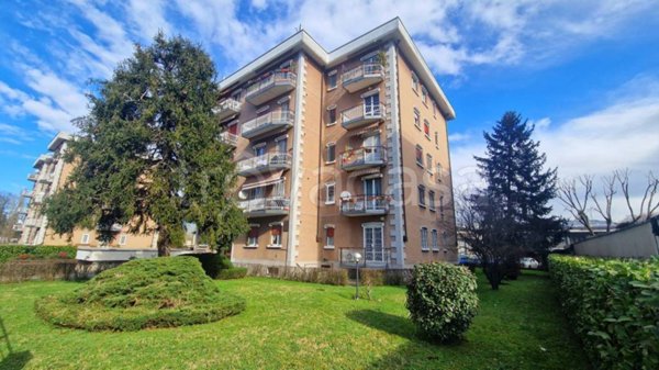 appartamento in vendita a Rozzano