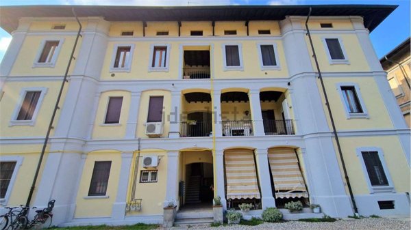 appartamento in vendita a Rozzano