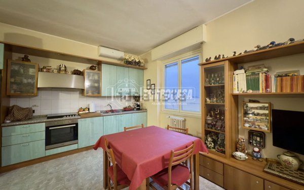 appartamento in vendita a Rozzano
