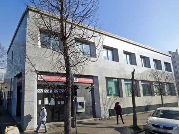 intera palazzina in vendita a Rozzano