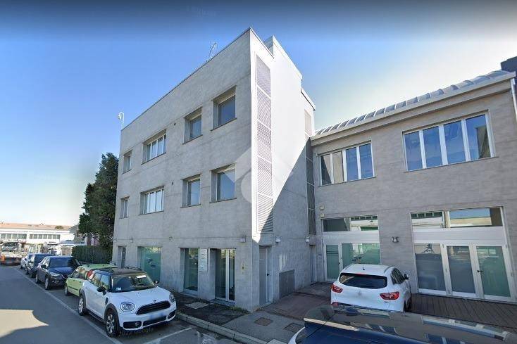ufficio in vendita a Rozzano in zona Valleambrosia