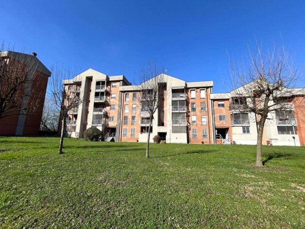 appartamento in vendita a Rozzano