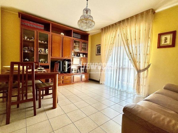 appartamento in vendita a Rozzano
