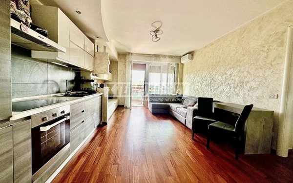 appartamento in vendita a Rozzano in zona Valleambrosia