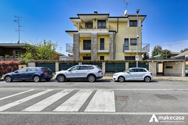 appartamento in vendita a Rozzano