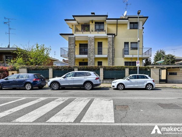 appartamento in vendita a Rozzano